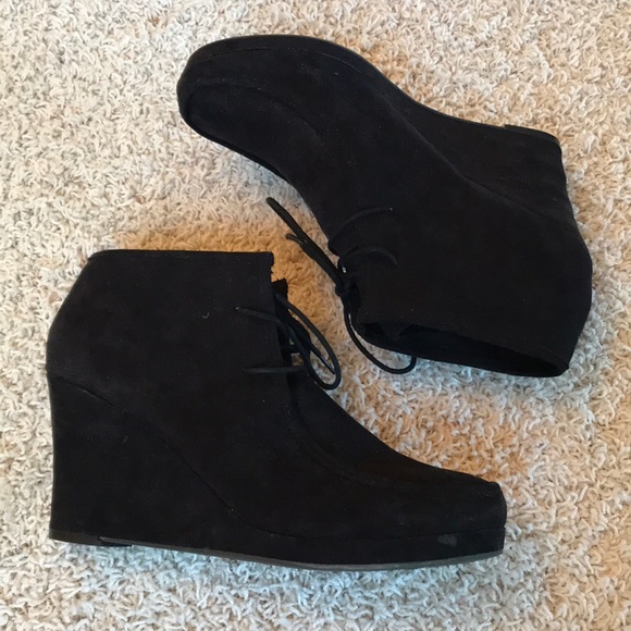 Dolce Vita Shoes - Dolce Vita Black Suede Wedge Booties Size 10